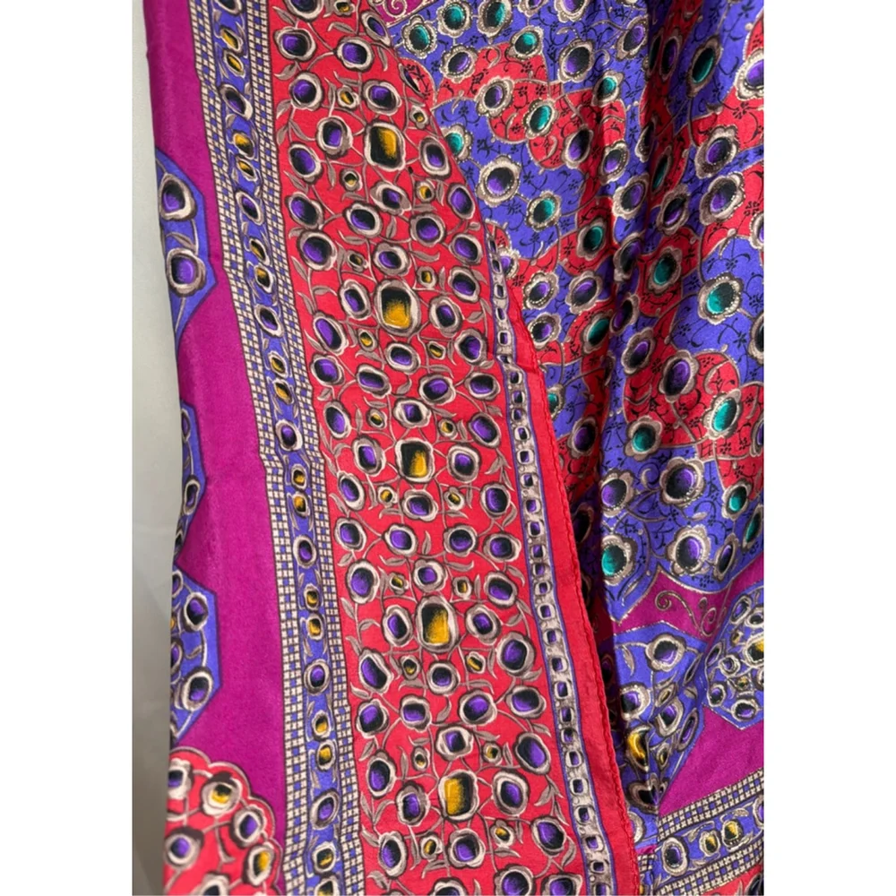 Vintage 80s Oscar de la Renta Jewel Print Baroque Ornate Gemstone Silk Scarf - Picture 5 of 6